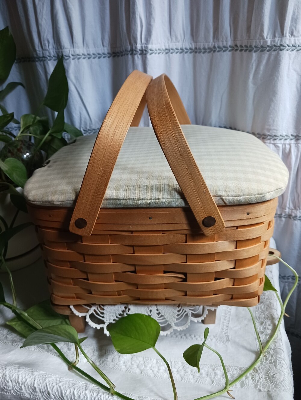 Vintage 1996 Royce Craft Signed Handwoven Picnic Basket EUC Green Gingham Cute